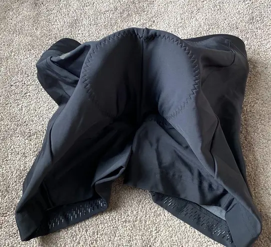 Pearl Izumi  Cycling Shorts SIZE L