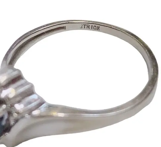 10K White Gold Marquise Blue Sapphire and Tiny 6 Diamonds Ring Size 6 Women’s