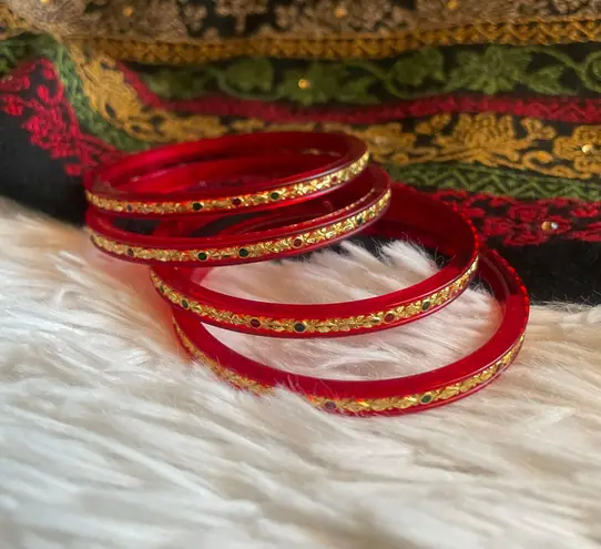 Red Bracelets / Bangles Set