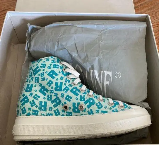 Ruco Line women's size 35 IT hidden wedge heel ' R ' logo print leather sneakers White