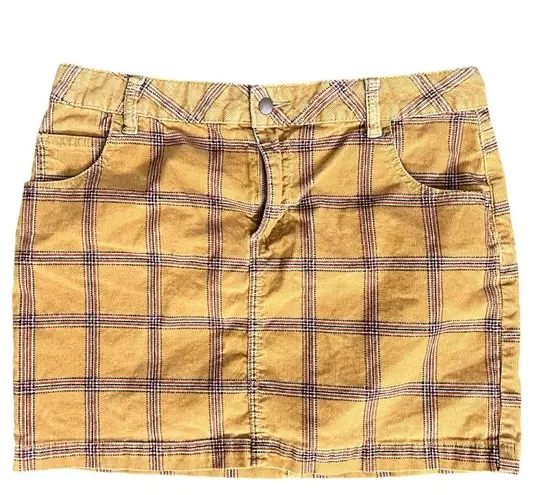 Urban Outfitters BDG  Sybale Gold Red Plaid Corduroy Mini Skirt size 6 Preppy