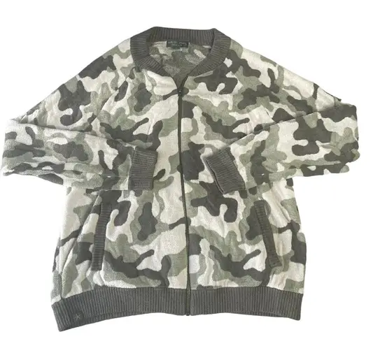 Barefoot Dreams Cozychic Ultra Lite Medium Zip Up Camo Jacket Pockets Bomber