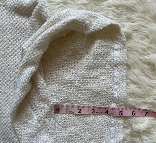 Velvet By Graham And Spencer Poncho Butterfly Sleeve Knit Pullover Cream M