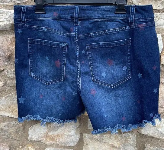 Lane Bryant  Jean shorts with stars size 14