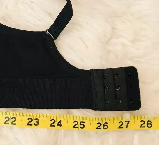 Clip down seamless black nursing bra medium Size undefined