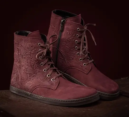 Peerko Go Barefoot Leather Ankle Boots Zipper Maroon Size EU 41 EUC Red