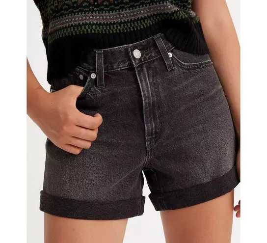 $70 New Levi’s 80s Mom Rolled Cuff Shorts