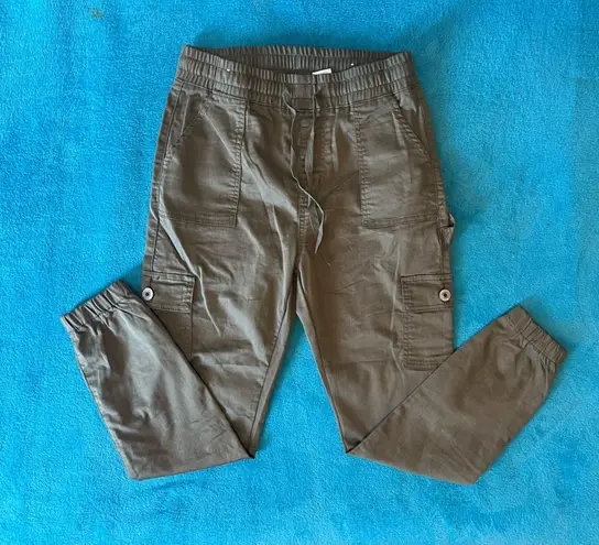 Olive Green Drawstring Cargo Joggers Size Fits 9/10 Size M