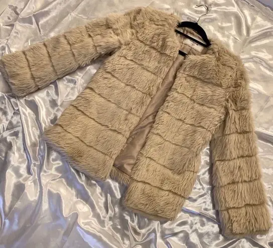 Nude Faux Fur Coat Tan Size M