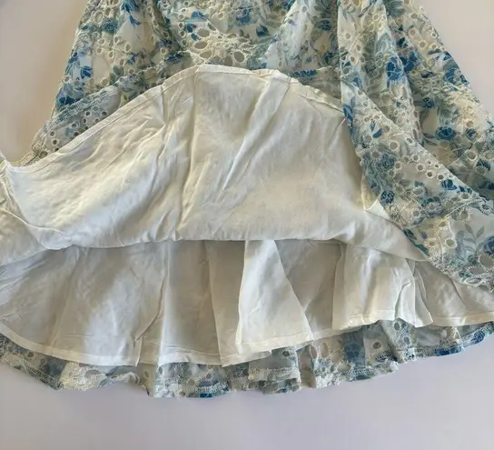 En Saison Claire Floral Blue Eyelet Open Front Long Sleeve Mini Dress Sz Medium