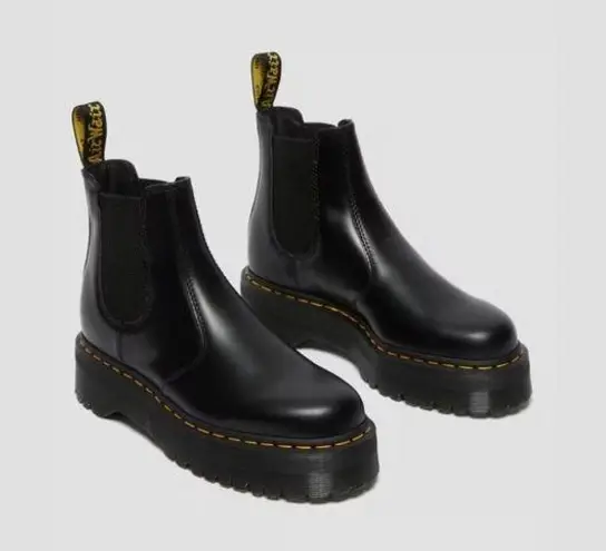 Dr. Martens  | 2976 Platform Chelsea Boot Smooth Leather Black