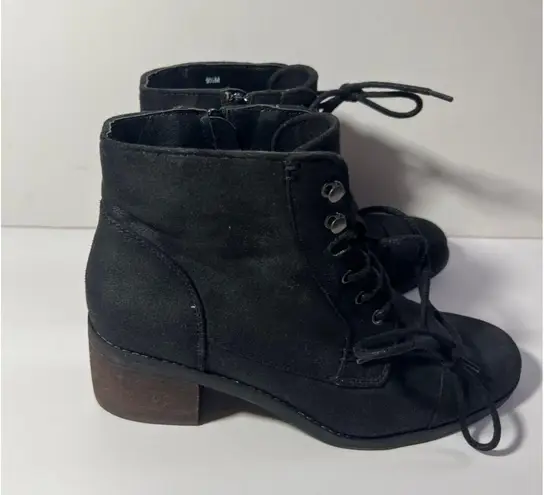 Bella Vita Women's Ankle Boot