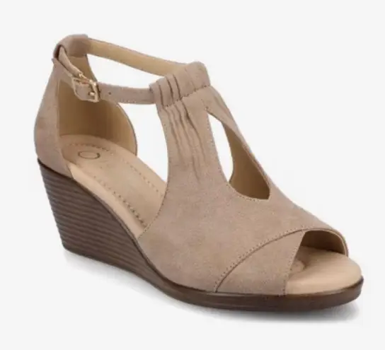 JOURNEE COLLECTION | Peep Toe Wedge Heel Ankle Strap Shoes Green Size 8.5