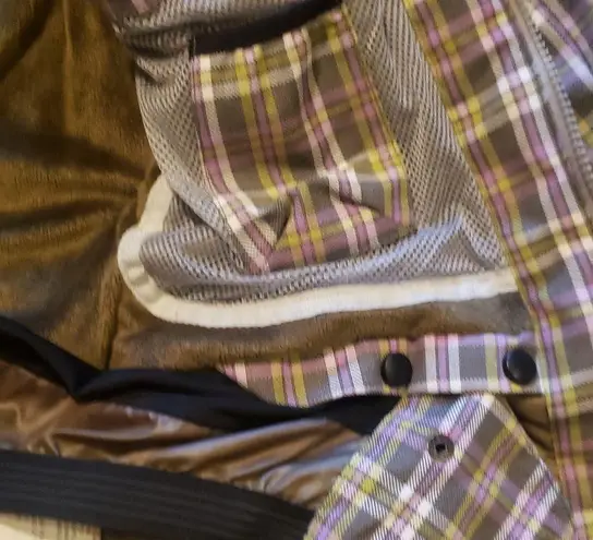 Liquid Boardwear 2500 snowboard jacket, removable hood Green