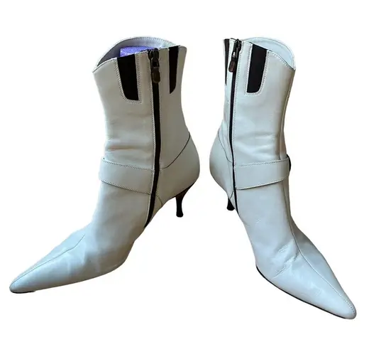 Donald Pliner Leather Mid Calf Pointed Toe Boots, Ivory White Size 9.5