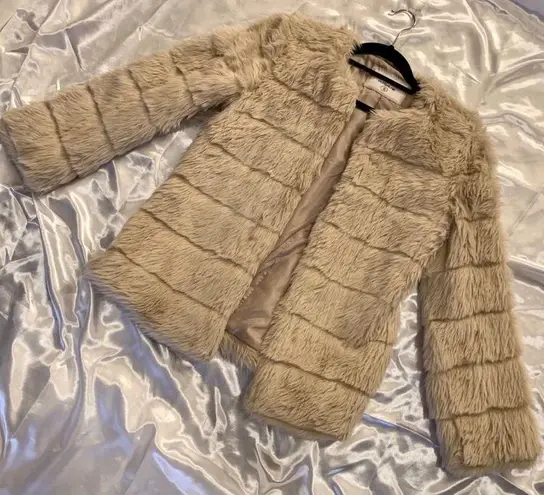 Nude Faux Fur Coat Tan Size M