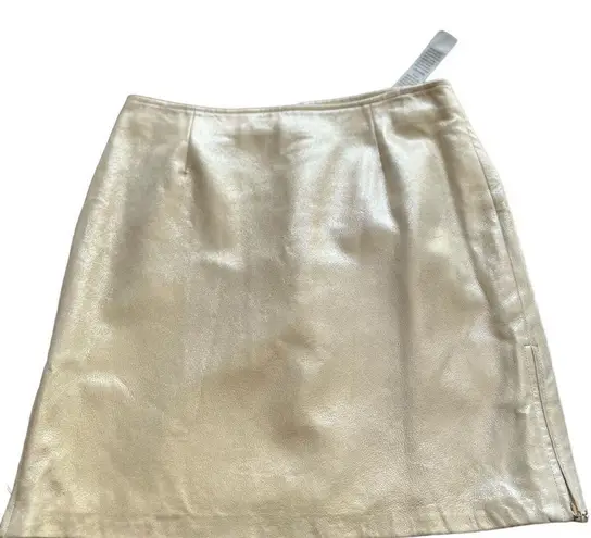 Cache  leather skirt 100% metallic ivory, cream leather skirt, size 8 NWT