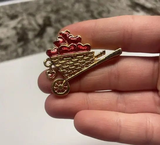 Gold Tone Heart Cart Rickshaw Pin Marked Avon Valentine’s Day