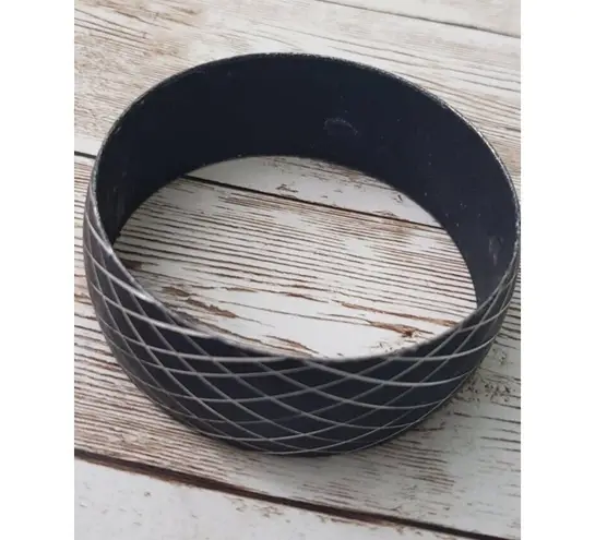 Vintage Bracelet Black & Silver Tone Criss