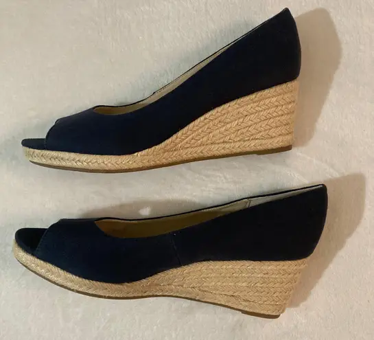 Bandolino Navy Blue Espadrille Wedge Sandals 9