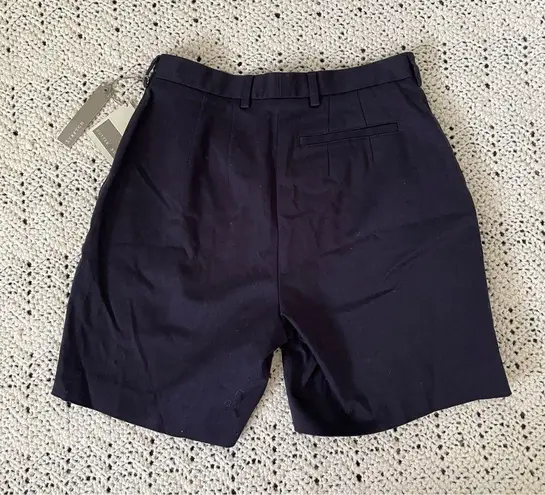 Cutter and Buck Classic Cotton Golf Shorts Navy Blue (Size 4)
