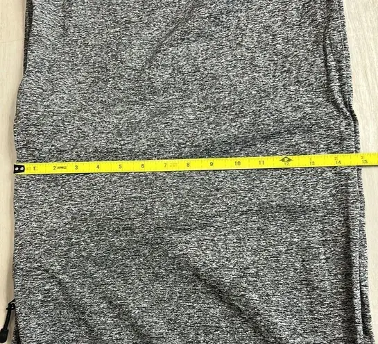 Athleisure infinity scarf with zipper pocket Gray