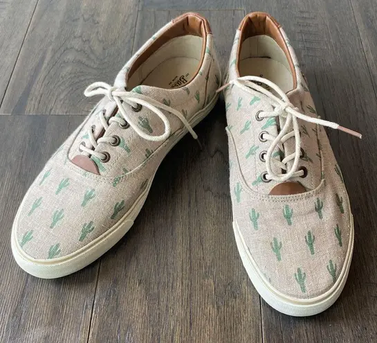 GH BASS & CO Cactus Print Canvas Sneakers Womens Sz 9 Tan Green Western