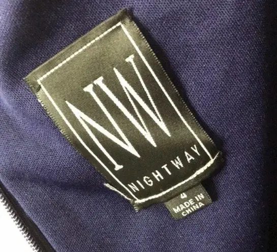 Nightway navy blue open back low cut prom holiday dress size 4