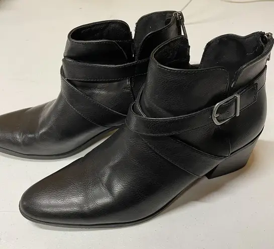 Frye & Co. Women’s Ankle Boots Pembrooke Black Size 11M Back Zip Western Cowgirl