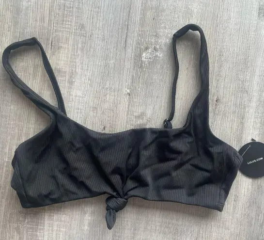 Lulus Women’s Medium No Shade Black Ribbed Knotted Bikini Top New NWT