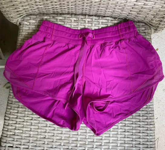 Lululemon Hotty Hot Shorts