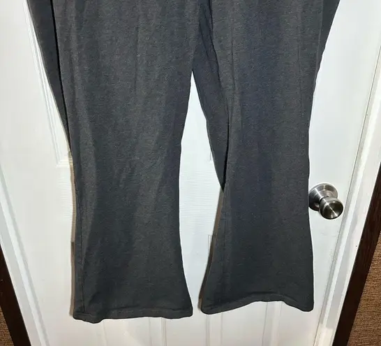 Avenue Leisure Grey Pull On Boot Leg Flare Leggings size 22/24