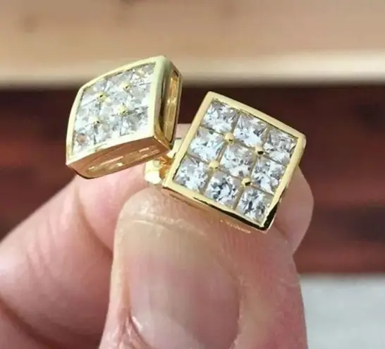Boutique Awesome New Yellow Gold Filled 9 Clear Round CZ Square Set 9mm Stud Earrings