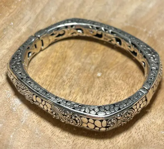 Sterling Silver Sarda Filigree Hinged Bangle Bracelet