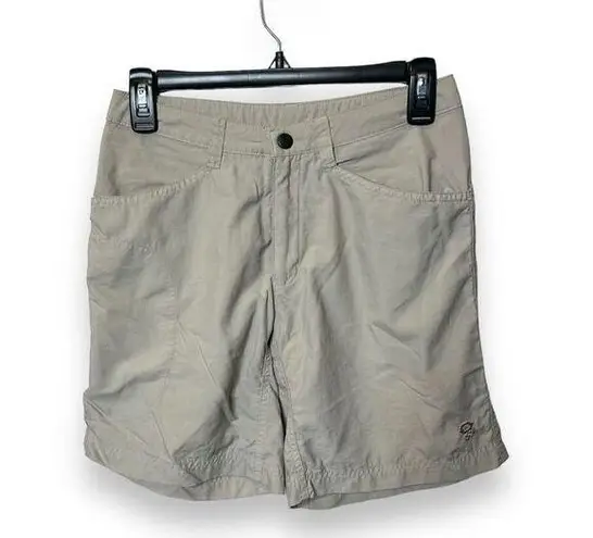 Mountain Hardwear  Womens Shorts 4 Zip Pocket Bermuda Tan Nylon Outdoor Hiking