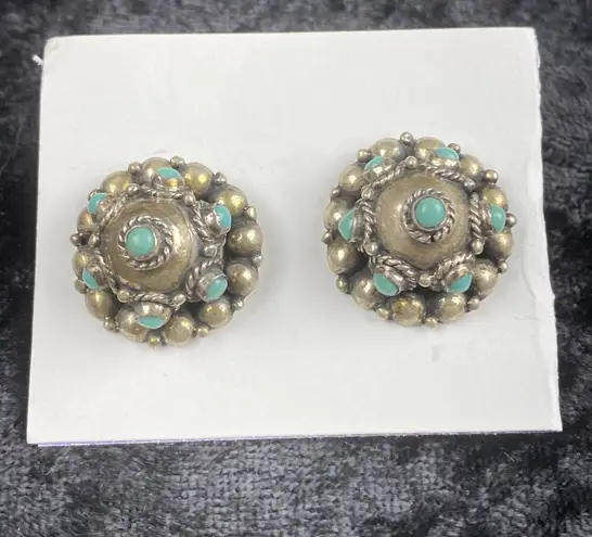 Vintage Native Sterling Silver Turquoise Petit Point Round Dome Post Earrings