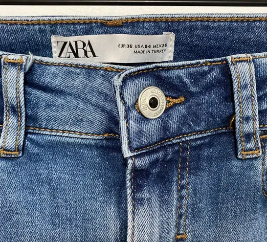 ZARA Distressed Frayed Ankle Skinny Jeans Size 4