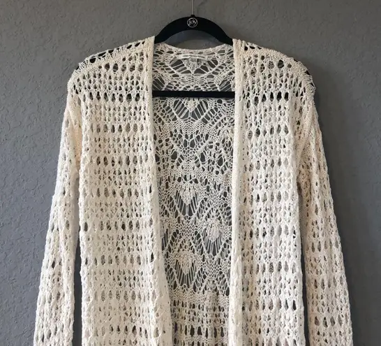 American Eagle Cream/Tan Knit Sweater