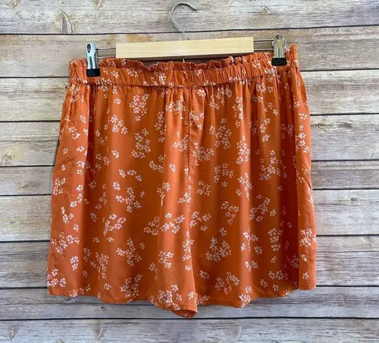 Abound  Rust Pink Moxie Floral High Waisted Pull On Shorts Size Medium NWT