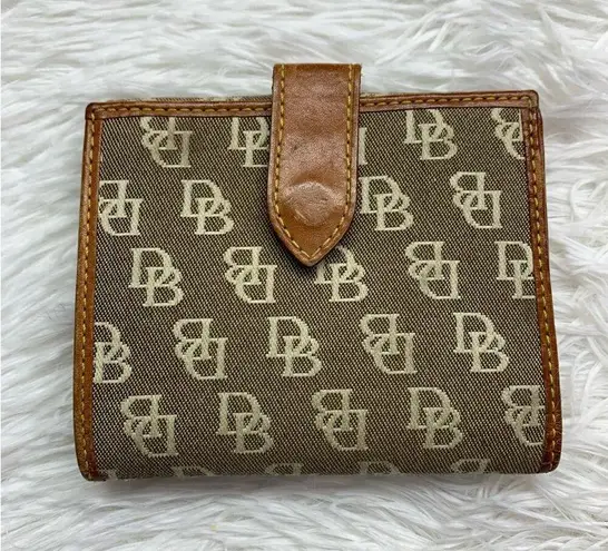 Dooney & Bourke Vintage  Small Signature Canvas Wallet thumbnail 2