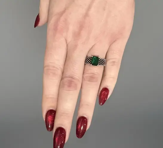 NWOT Green Zircon Emerald Cut Ring – Adjustable Mesh Band Size 6