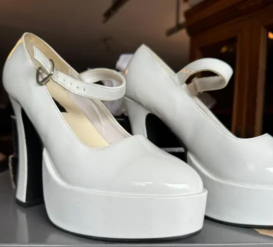 Ellie White Chunky Platform Heels