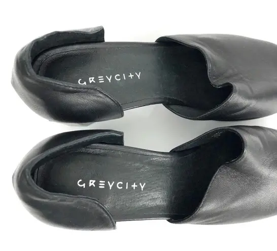 GREY CITY Sarah Column Heel Pump Black 8.5