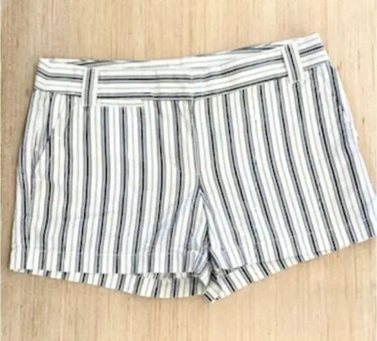 J crew white and blue stripe city fit shorts Size undefined