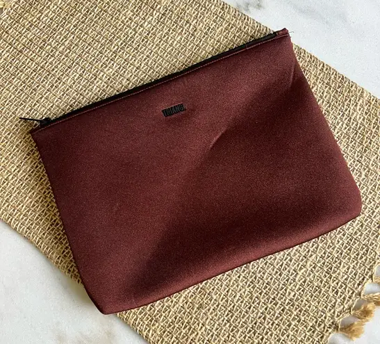 Triangl ‎ Zipper Pouch - Image 1