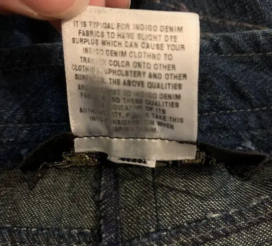 St. John Couture Jeans Sz 12 Wide Leg Raw Hem Embroidered Preppy Cropped Casual