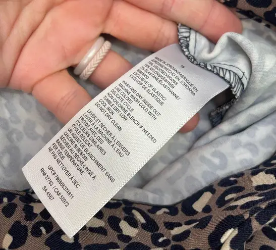 Rafaella Leopard Print Pull On Capri Pants Stretch ~ Women’s Size 16