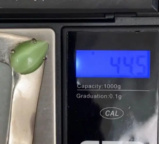 Vintage Unsigned Green Moonstone Cat Eye Center Silver Collar Necklace