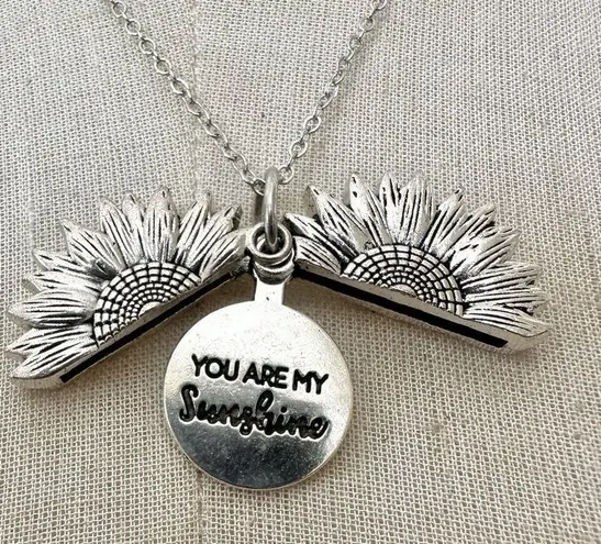 Silver tone you are my sunshine flower pendant necklace
