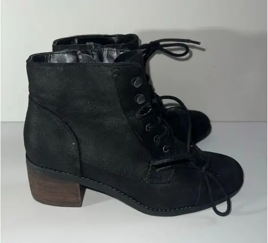 Bella Vita Women's Ankle Boot